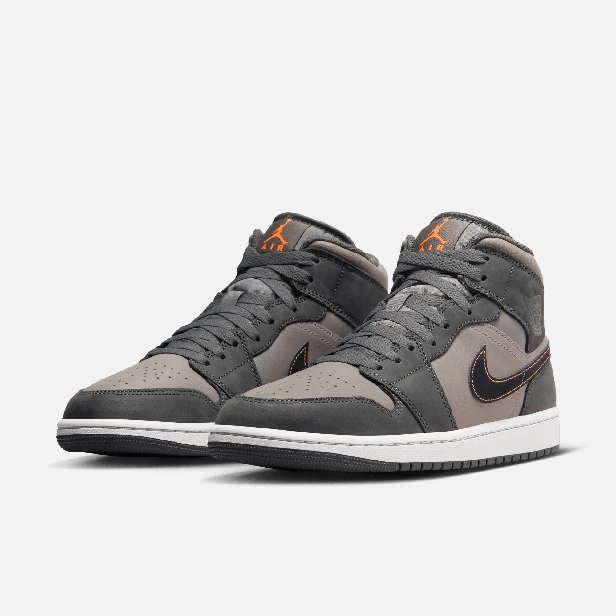 Air Jordan 1 Mid Night Stadium