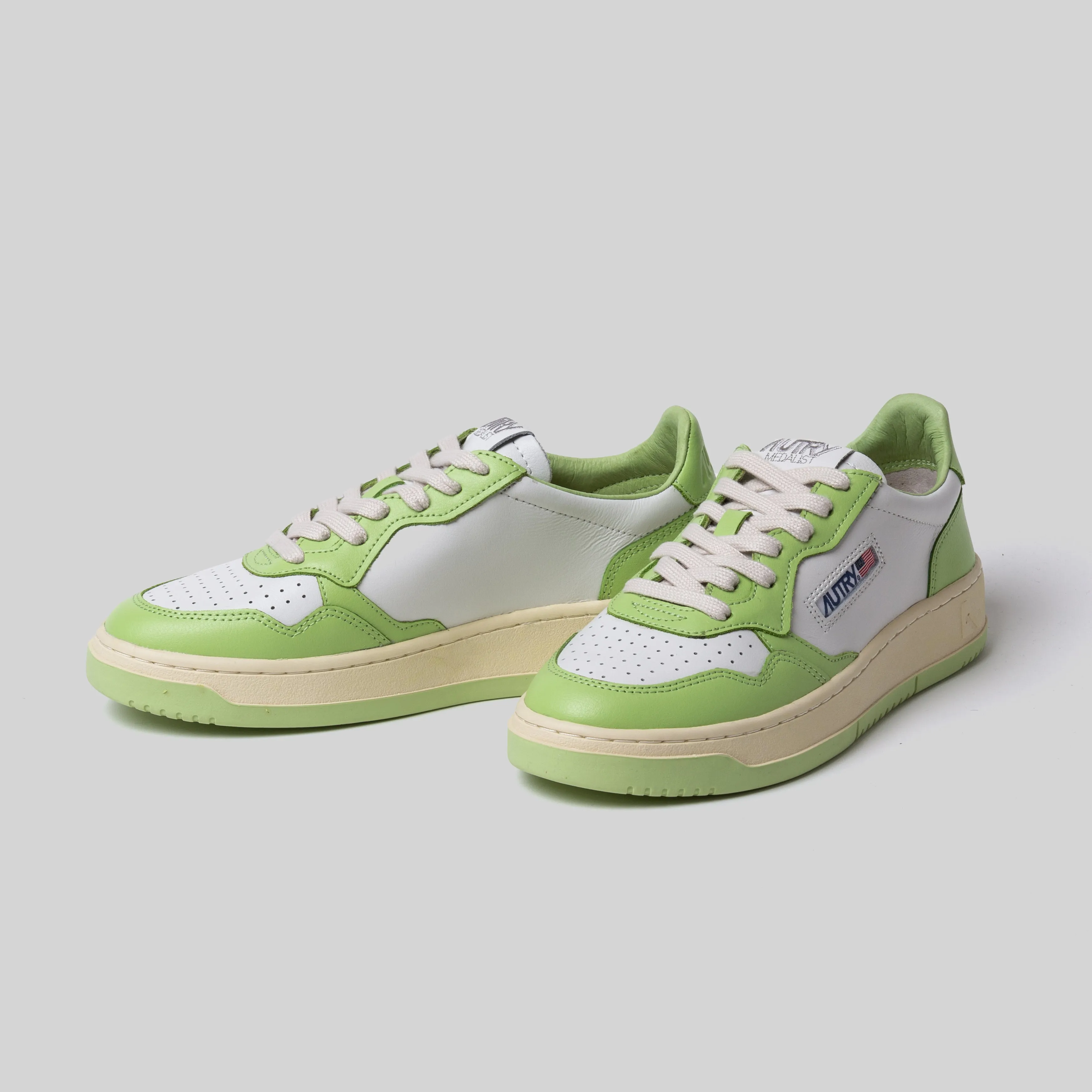 AUTRY SNEAKERS MEDALIST AULW-WB 42 