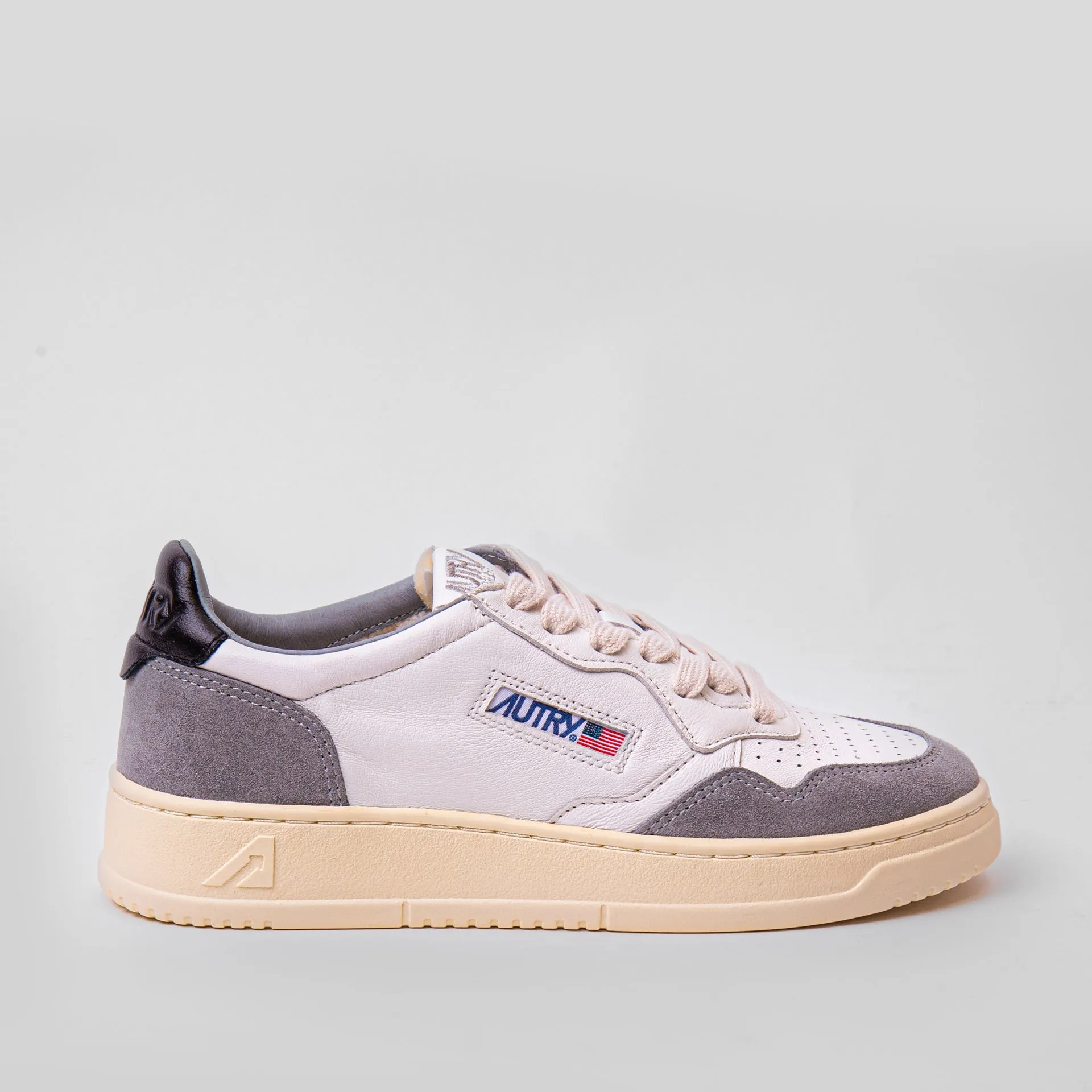 AUTRY SNEAKERS MEDALIST LOW AULW-GS 23 