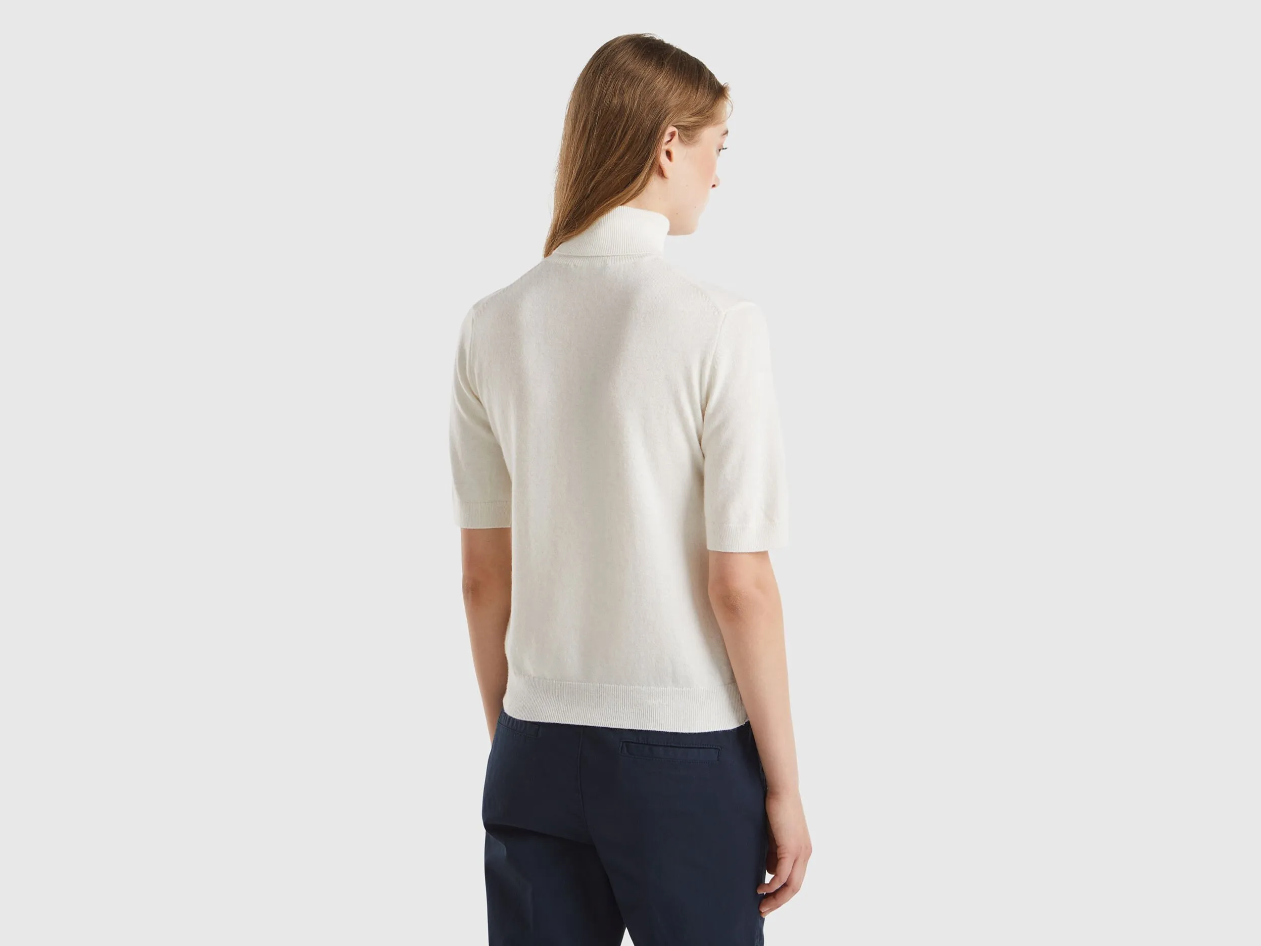 Cream white short sleeve turtleneck in cashmere blend - Creamy White | Benetton