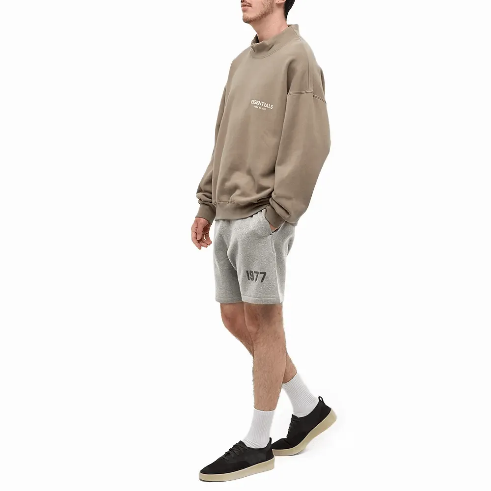 Fear of God ESSENTIALS 1977 Sweat Shorts Dark Oatmeal