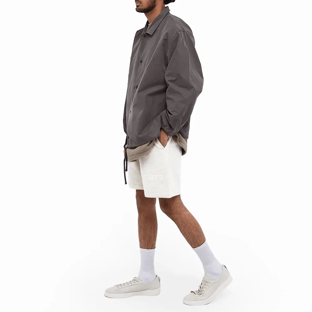 Fear of God ESSENTIALS 1977 Sweat Shorts Light Oatmeal