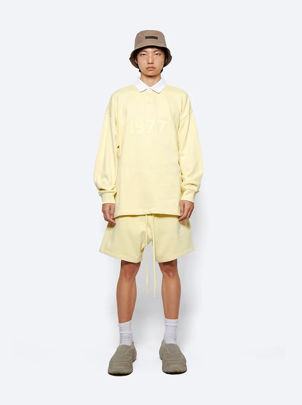 Fear of God ESSENTIALS Shorts 'Canary'